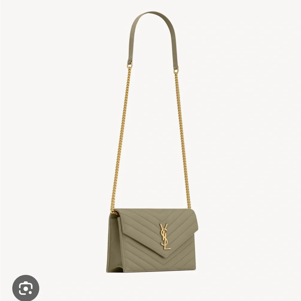 Ysl green wallet on chain cassandre - Picture 3 of 8